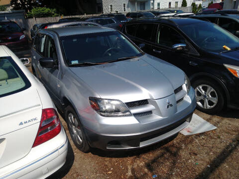 2004 Mitsubishi Outlander for sale at Choice Motor Group in Lawrence MA