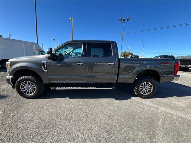 Used 2019 Ford F-250 Super Duty Lariat with VIN 1FT7W2B67KED26944 for sale in Columbia, TN