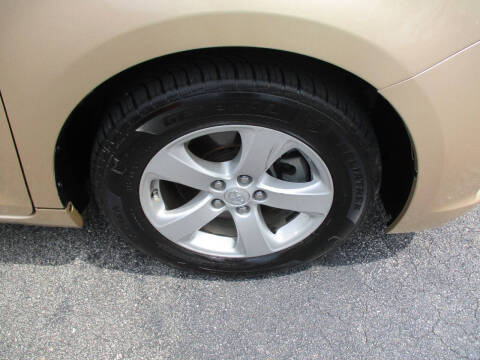 2012 Toyota Sienna Base 7-Passenger