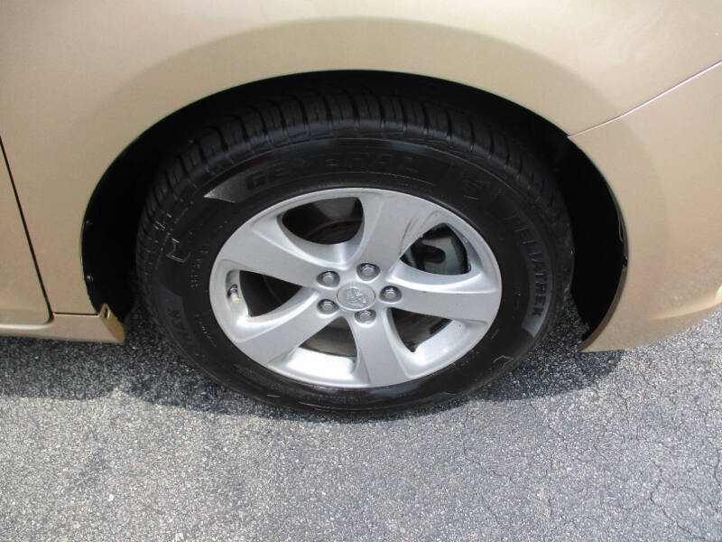 2012 Toyota Sienna Base 7-Passenger