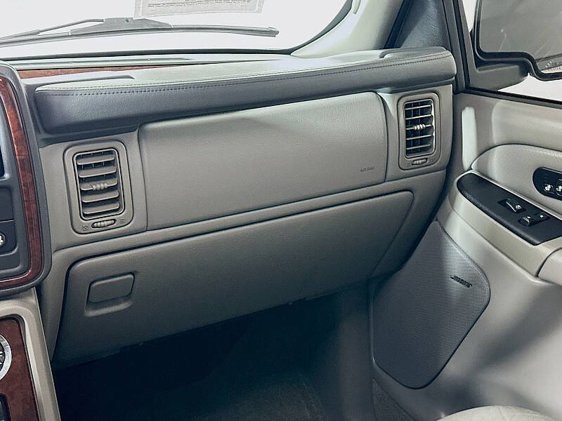 2005 Cadillac Escalade