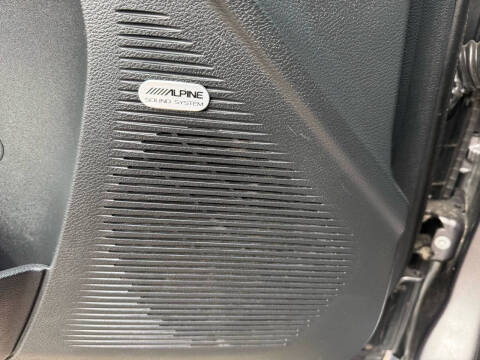 2016 Dodge Challenger SXT Plus