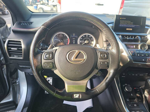2017 Lexus NX 200t