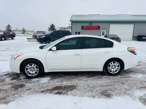 2012 Nissan Altima for sale at Car Connection in Tea SD