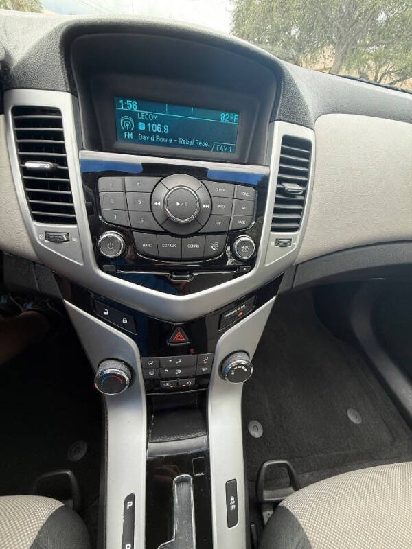 2012 Chevrolet Cruze LS