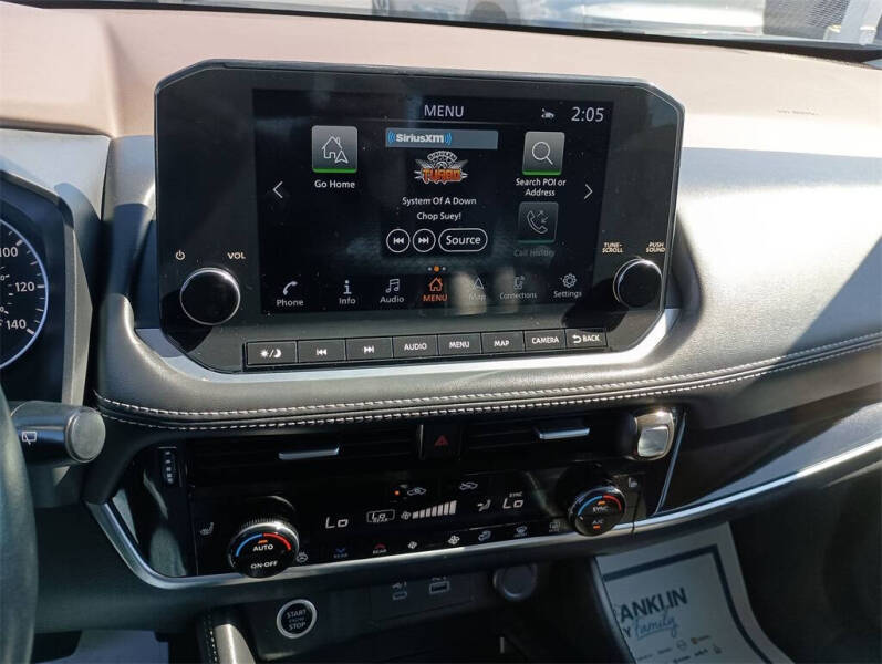 2023 Nissan Rogue SL