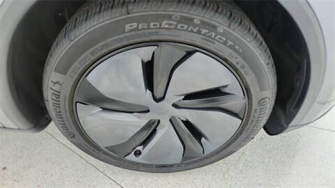 2026 Tesla Model Y Long Range