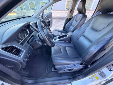2015 Volvo XC60 T5 Drive-E Premier