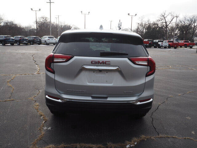 2022 GMC Terrain SLT