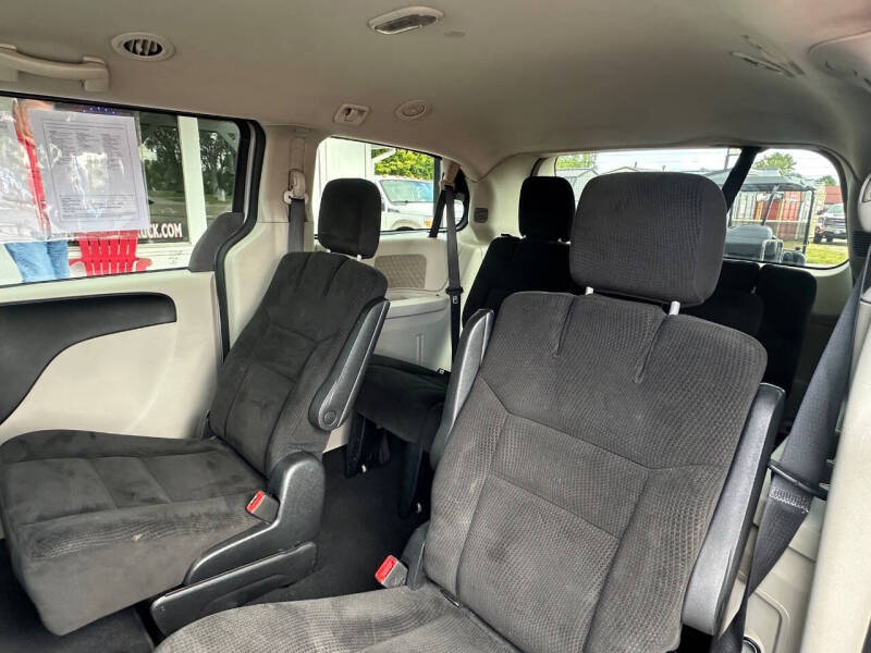 2015 Dodge Grand Caravan SE