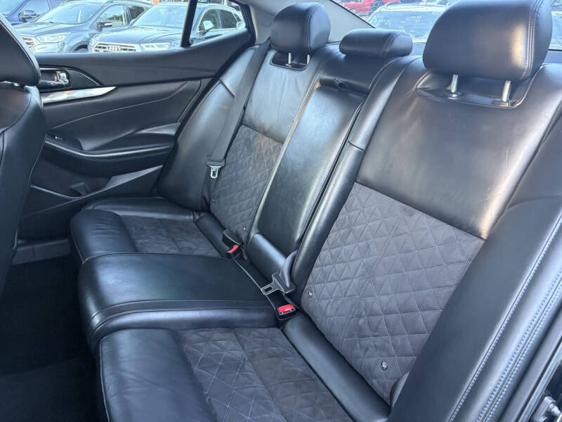 2017 Nissan Maxima 3.5 SR