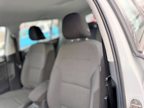 2016 Volkswagen Golf SportWagen TSI S