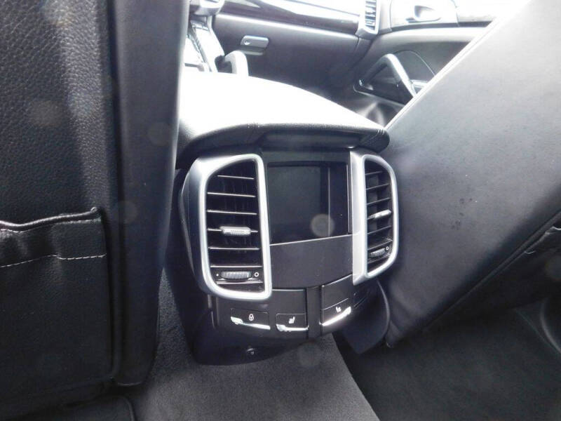 2017 Porsche Cayenne