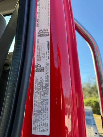 2010 Freightliner M2 106