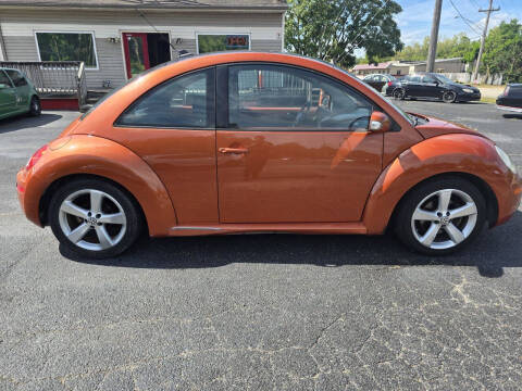 2010 Volkswagen New Beetle Red Rock Edition