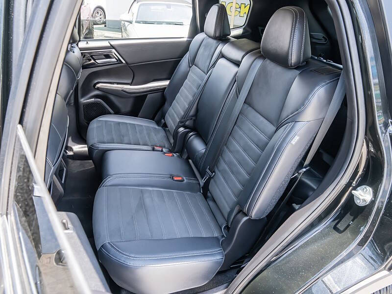 2024 Mitsubishi Outlander