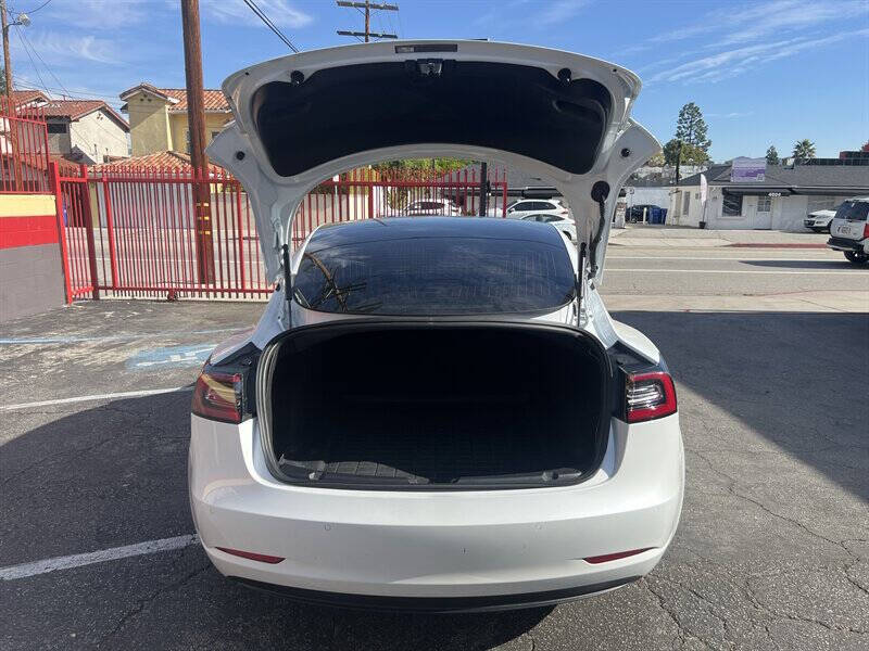 2020 Tesla Model 3 Standard Range Plus