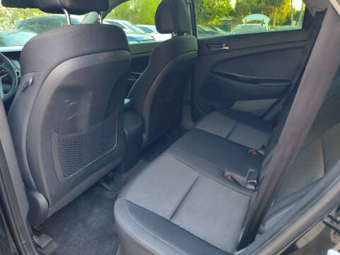 2017 Hyundai Tucson SE