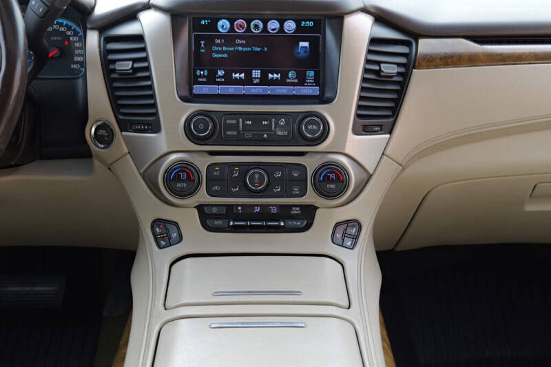 2017 GMC Yukon XL Denali