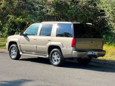 2000 Cadillac Escalade