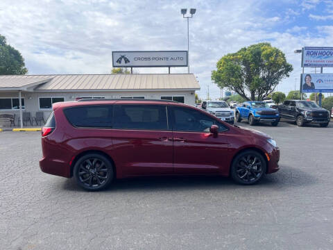 2020 Chrysler Pacifica Touring L