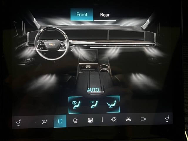 2025 Cadillac Escalade Sport