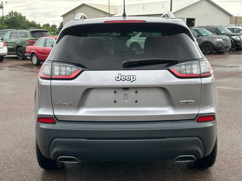 2019 Jeep Cherokee Latitude