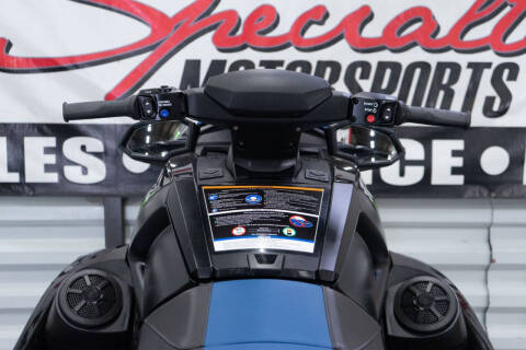 2024 Yamaha VX Deluxe