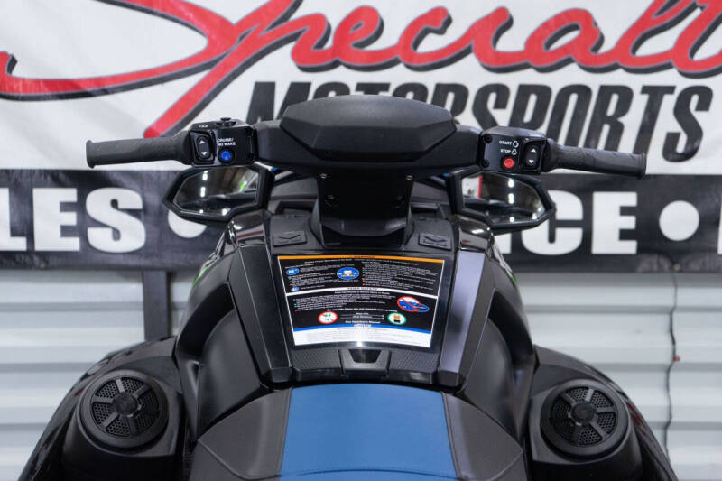 2024 Yamaha VX Deluxe