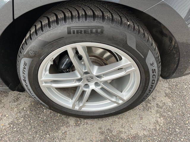 2023 Porsche Macan