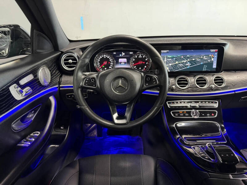2017 Mercedes-Benz E-Class E 300 4MATIC