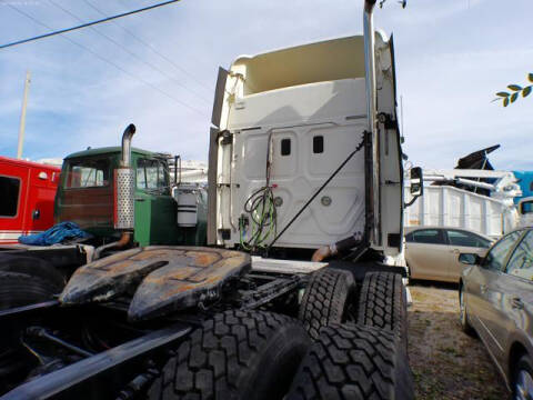 2011 Freightliner Cascadia