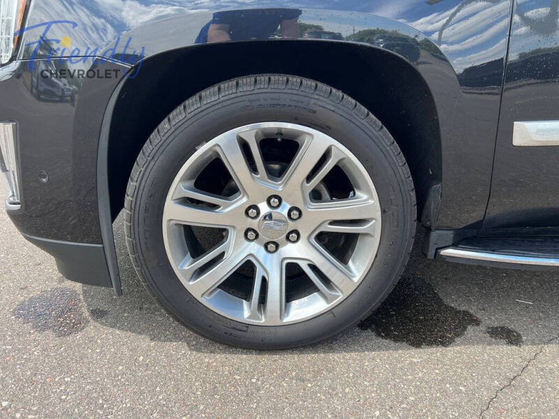 2019 Cadillac Escalade Luxury