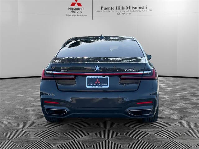 2022 BMW 7 Series 745e xDrive