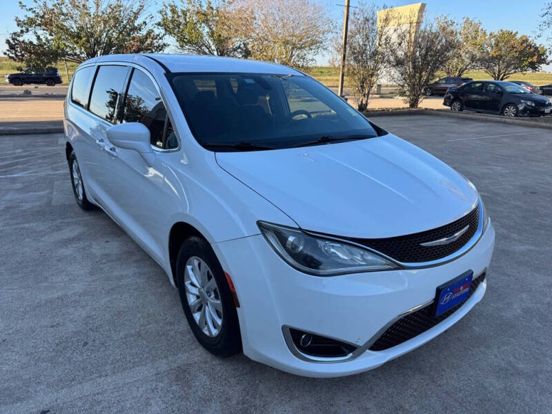2018 Chrysler Pacifica Touring Plus