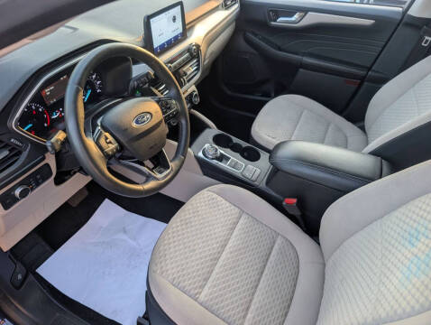 2021 Ford Escape SE