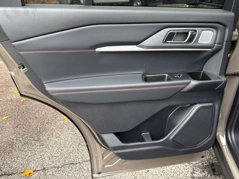 2026 Ford Explorer ST