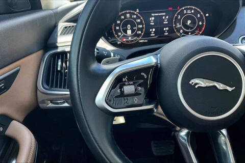 2022 Jaguar E-PACE P250 SE