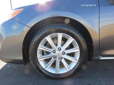 2014 Toyota Camry Hybrid XLE