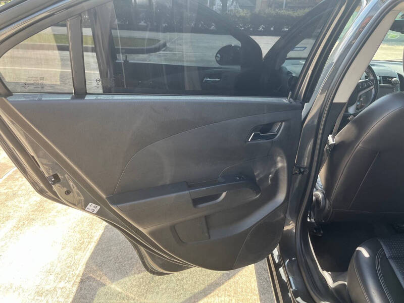 2016 Chevrolet Sonic LTZ Auto