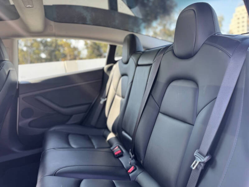 2021 Tesla Model 3 Long Range