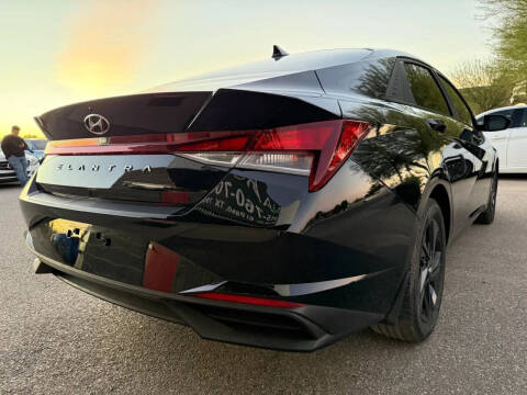 2023 Hyundai Elantra