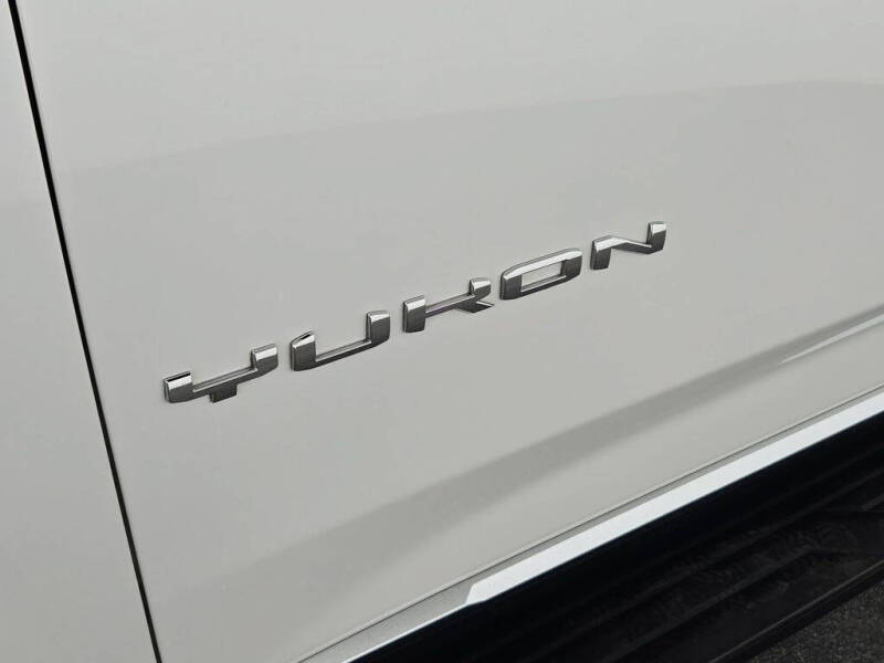 2021 GMC Yukon XL SLT
