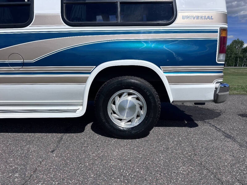 1992 Ford E-Series