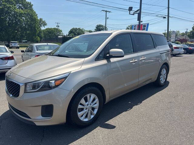 2017 Kia Sedona LX