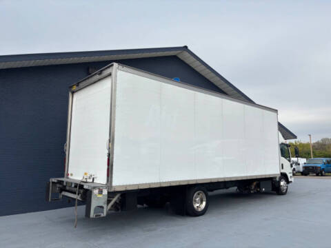 2017 Isuzu NRR 24FT Box Van