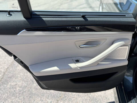 2013 BMW 5 Series 550i