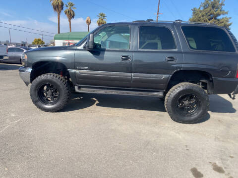 2004 GMC Yukon for sale at First Choice Auto Sales in Bakersfield CA