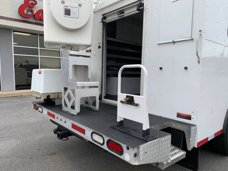 2019 Ford E-Series