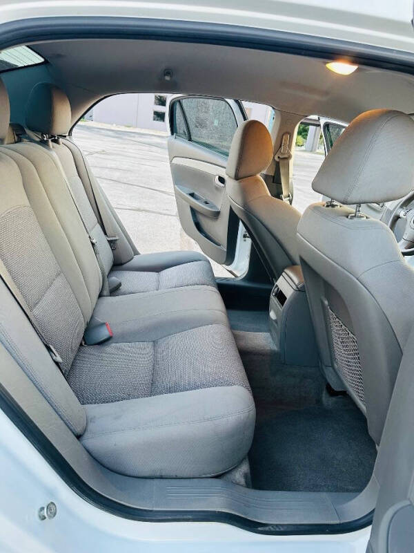 2011 Chevrolet Malibu LS